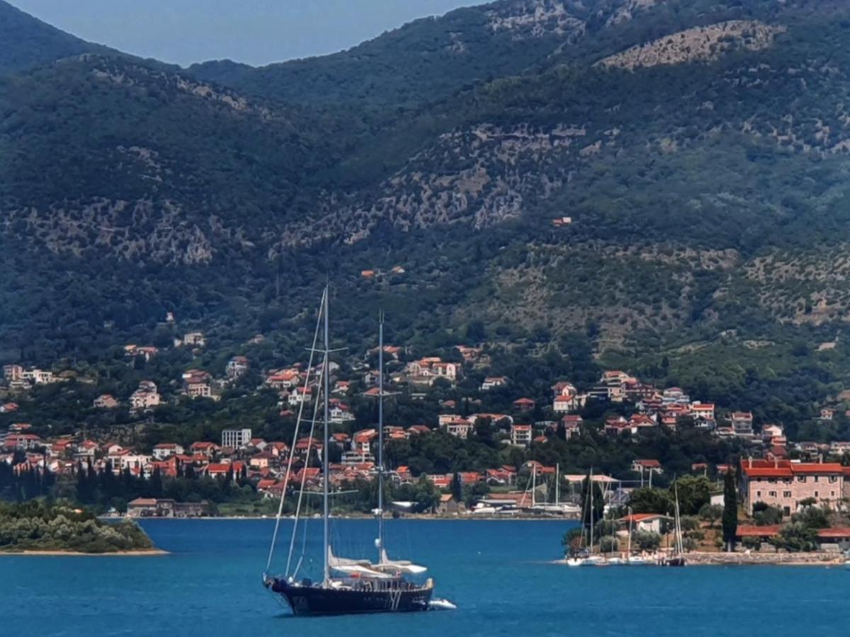 Luxury Apartment Maja Tivat Exterior foto